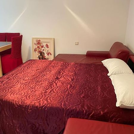 Apt. Sims Bei Stuttgart Flughafen/Metzingen 2-6 Person Steinenbronn Екстер'єр фото